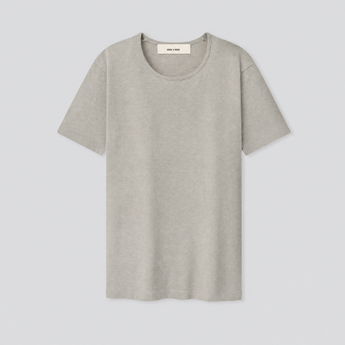 T-shirt ajusté en maille douce grise, vue de face